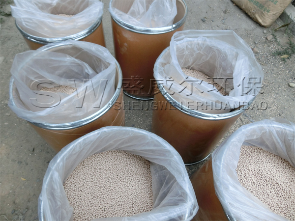  ��ʯ���ӺY��Һ�w�еđ�(y��ng)��